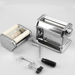 Goedkoop π Merkloos Pastamaker - Inclusief Ravioli Maker - Inclusief Werkbladklem - Pasta Machine - Pasta - RVS - Roestvrijstaal - Ravioli - Keukenmachine - Koken - Kerst - Sinterklaas - Cadeau - Pastamachine β€οΈ